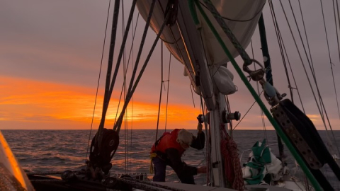 Yahoo, back to sailing!!